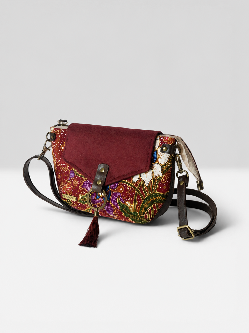 Mini Bandolera *Flor de Batik*. Pieza única hecha a mano. Num 112