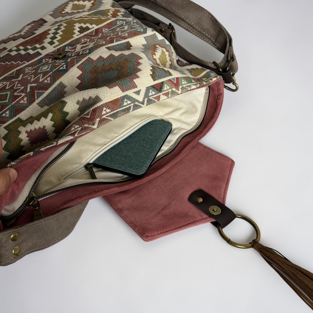 Bolso convertible en mochila *Blush Kilim*. Pieza única hecha a mano. Num. 94