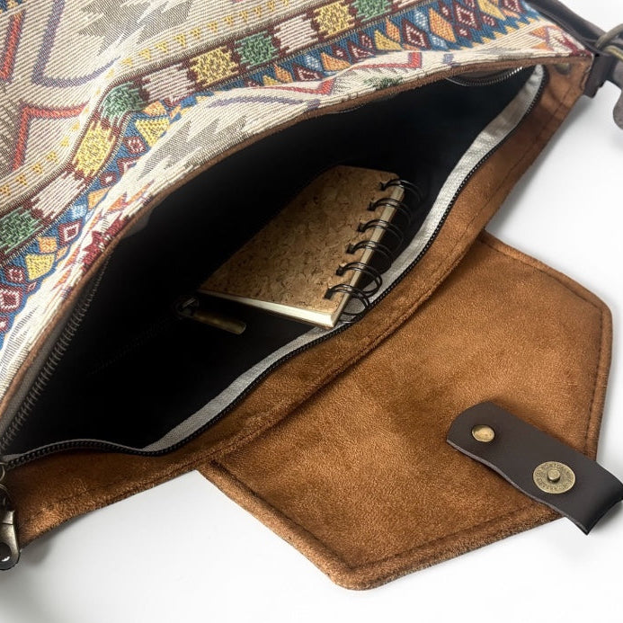 Bolso Convertible en Mochila *Terra Kilim*. Pieza única hecha a mano. Num. 93