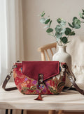 Mini Bandolera *Flor de Batik*. Pieza única hecha a mano. Num 112