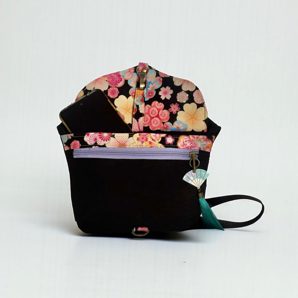 Riñonera Basic *Tokyo Garden Pink & Blue*. Pieza única hecha a mano. Num 55