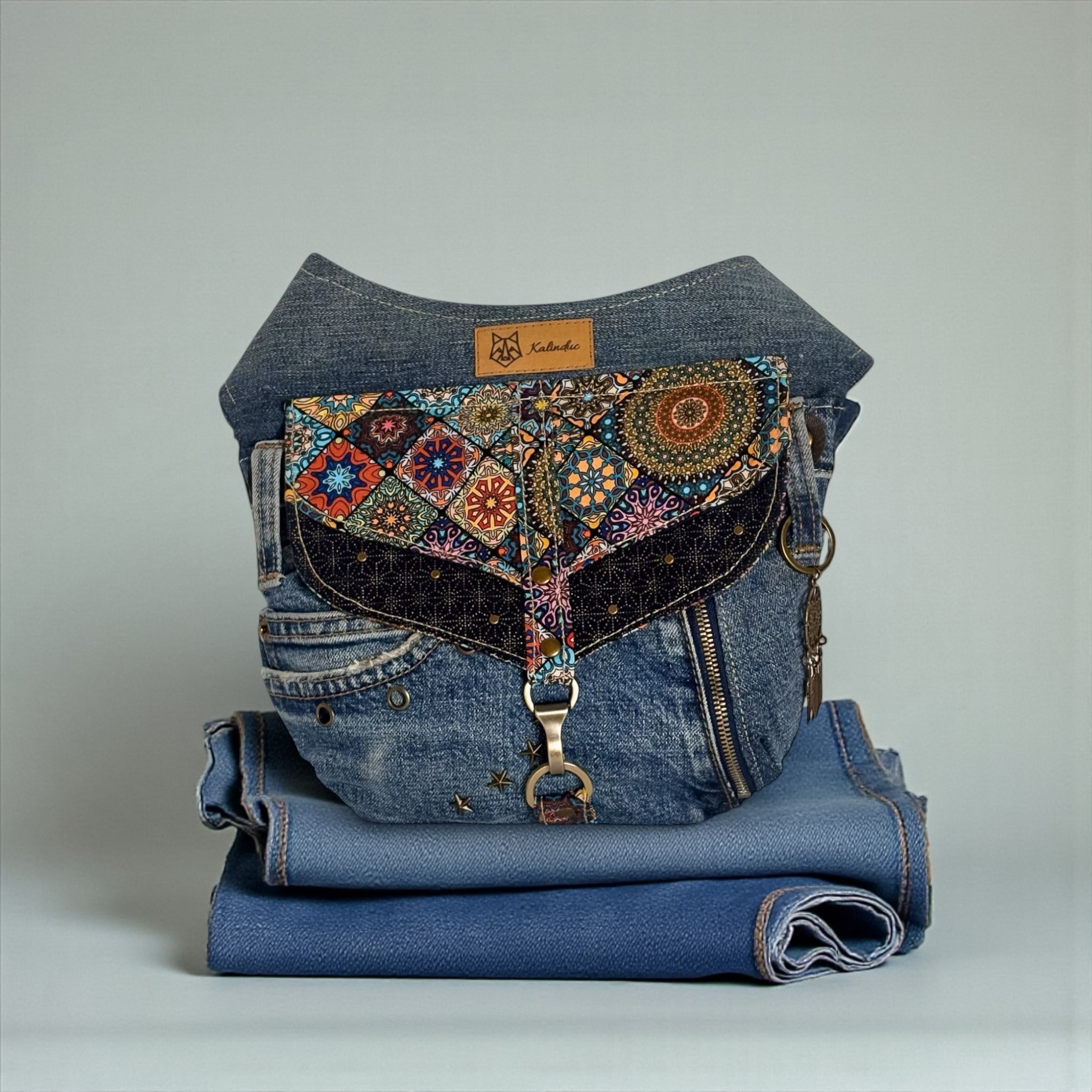 Riñonera Jeans *Mandalas Vintage *. Pieza única hecha a mano. Num. 67