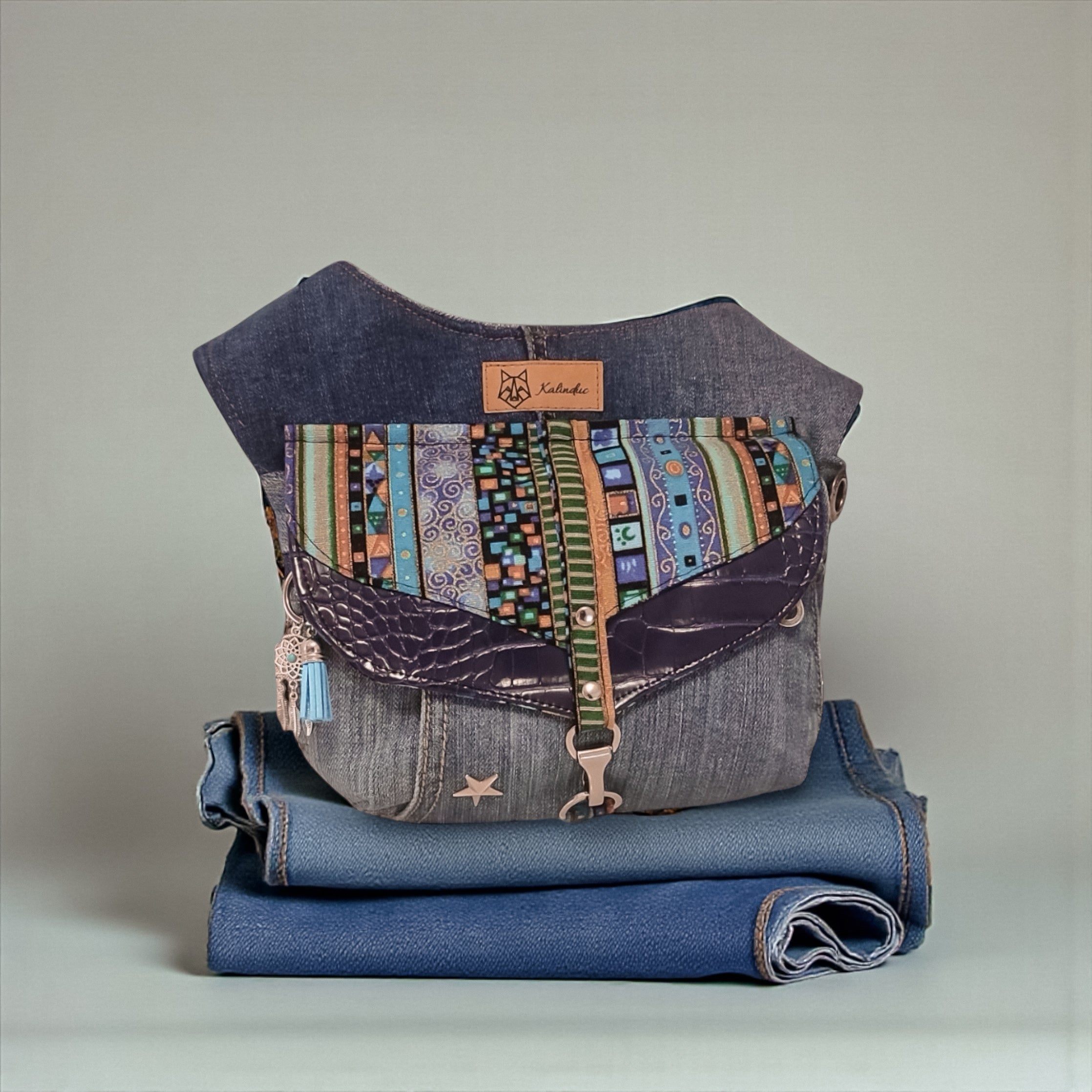 Riñonera Jeans *Étnica Tribal*. Pieza única hecha a mano. Pieza 68