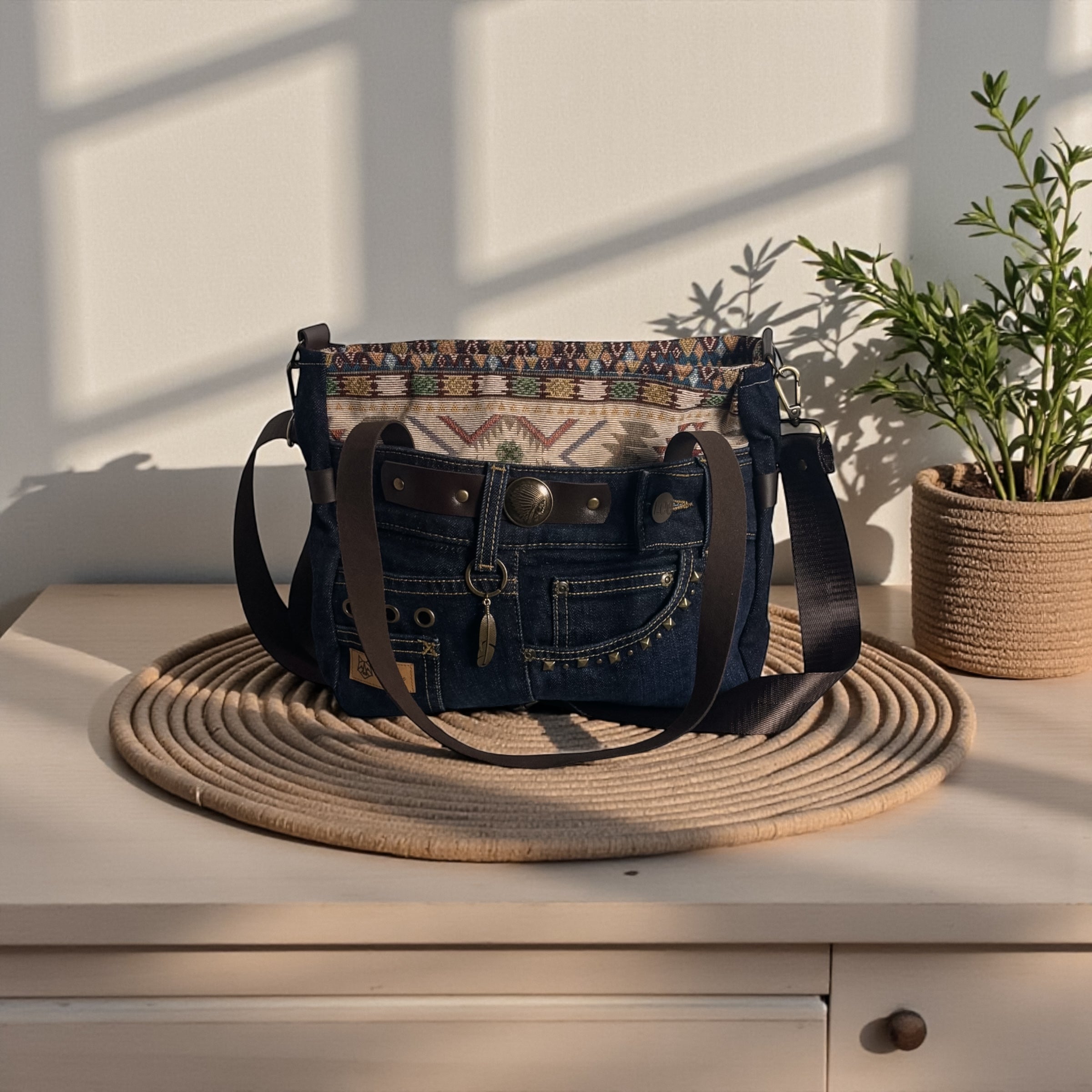 Bolso Jeans Recycled *Bohemia Sun*. Pieza única hecha a mano. Num 83