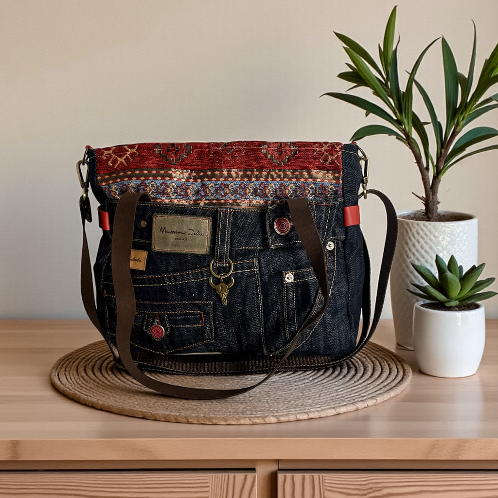 Bolso Jeans *Kimli Turco Burdeos*. Pieza única hecha a mano. Num 80